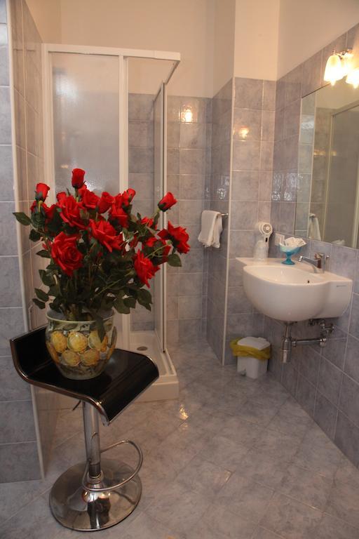 B&B Rinascente Paola Exteriér fotografie