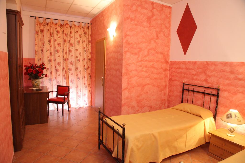 B&B Rinascente Paola Exteriér fotografie
