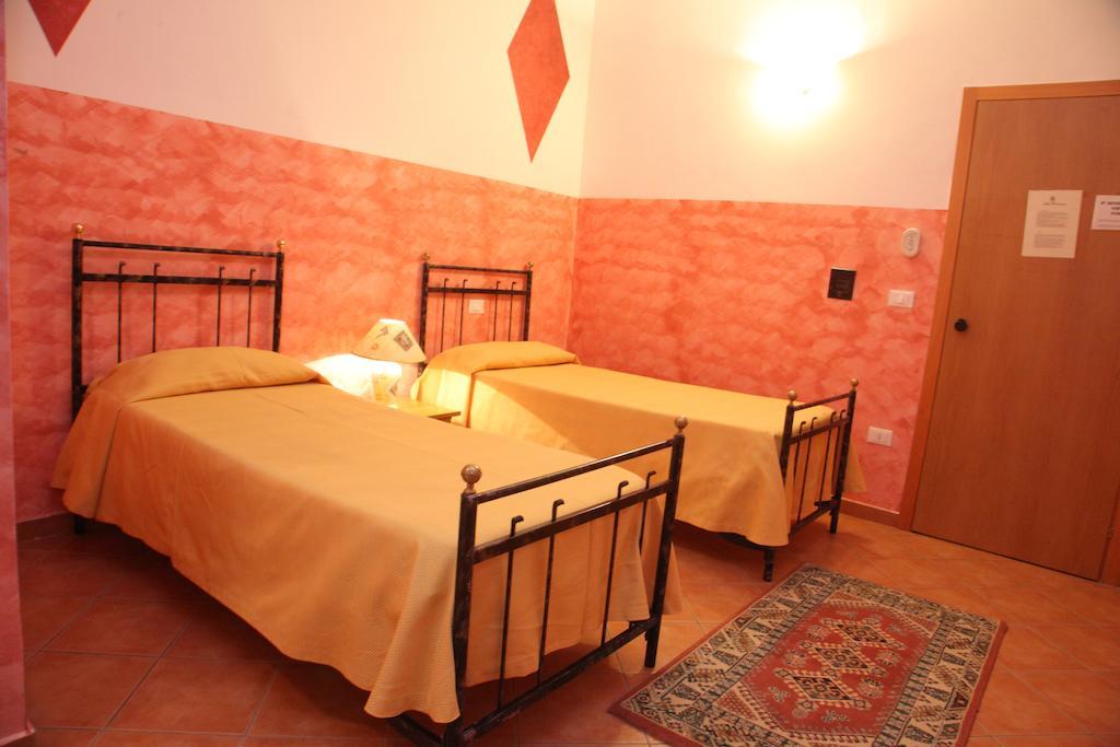 B&B Rinascente Paola Exteriér fotografie